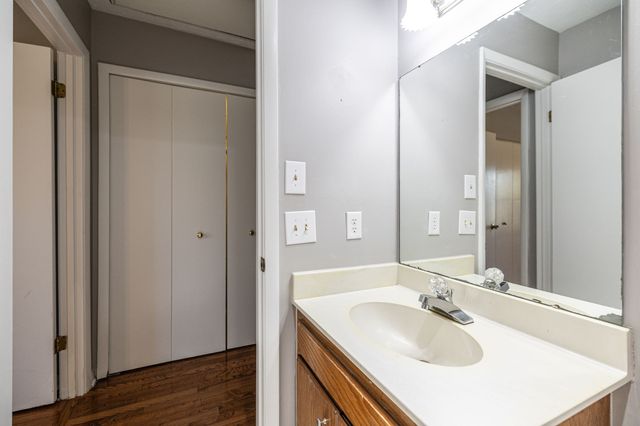 5507 Hill Ct, Nashville, TN 37220