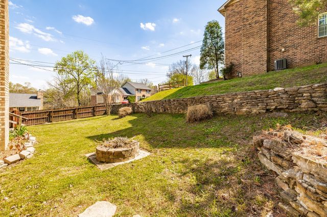 5507 Hill Ct, Nashville, TN 37220