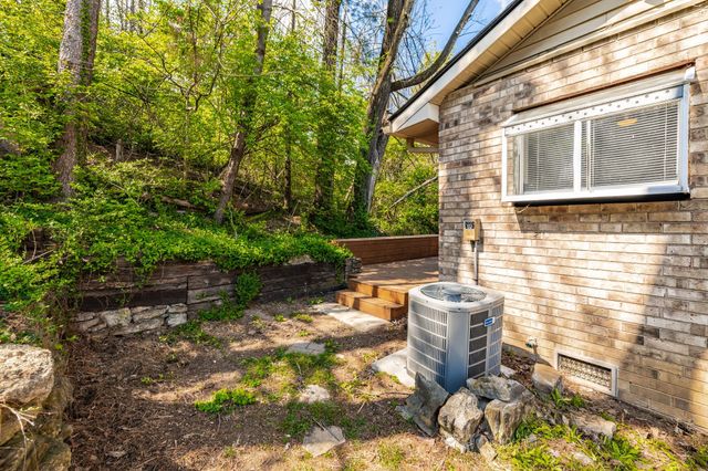 5507 Hill Ct, Nashville, TN 37220