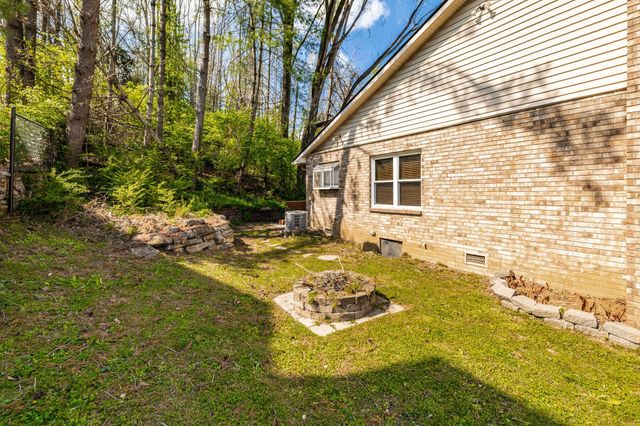 5507 Hill Ct, Nashville, TN 37220