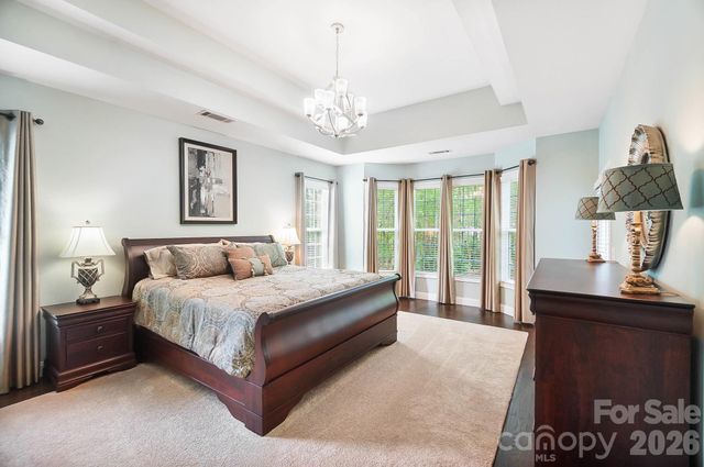 13326 Fairington Oaks Drive, Mint Hill, NC 28227