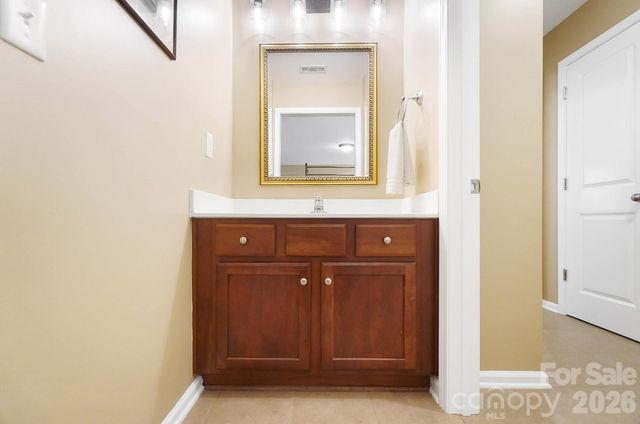 13326 Fairington Oaks Drive, Mint Hill, NC 28227