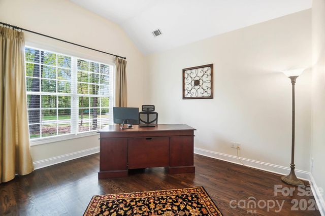 13326 Fairington Oaks Drive, Mint Hill, NC 28227