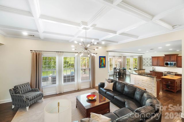 13326 Fairington Oaks Drive, Mint Hill, NC 28227