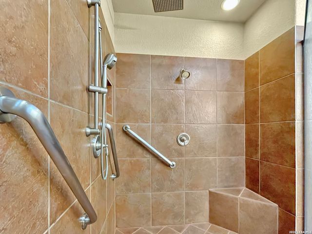 26335 Shady Acres, San Antonio, TX 78260
