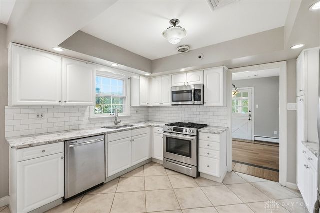 1801 Burgundy Lane, Washington Twp, OH 45459