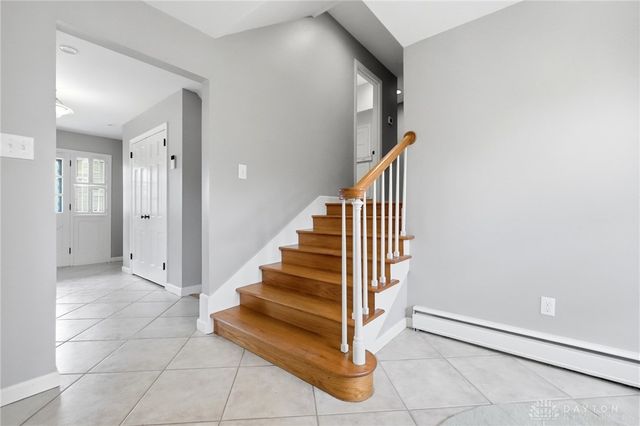 1801 Burgundy Lane, Washington Twp, OH 45459