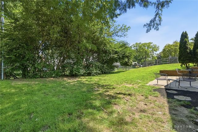 1801 Burgundy Lane, Washington Twp, OH 45459