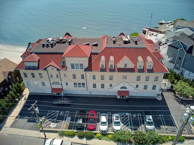 1 Merwin Avenue APT B1, Milford, CT 06460