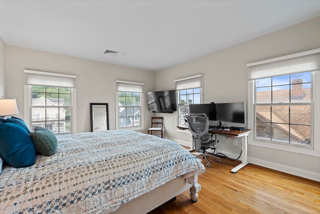 1 Merwin Avenue APT B1, Milford, CT 06460