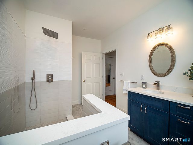 1 Merwin Avenue APT B1, Milford, CT 06460