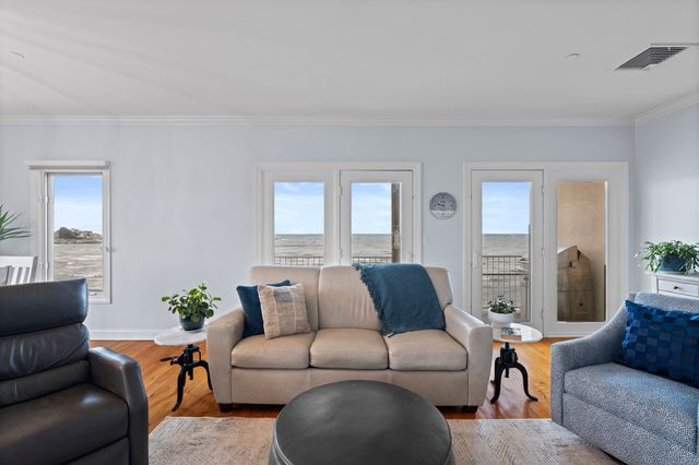 1 Merwin Avenue APT B1, Milford, CT 06460