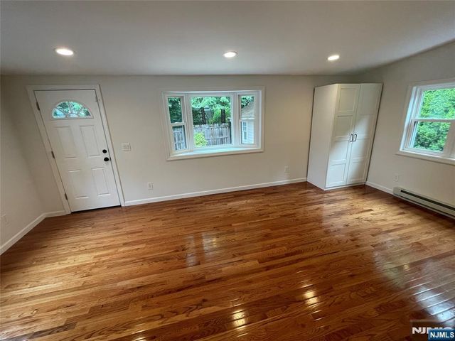 485 Maple Avenue, Teaneck, NJ 07666