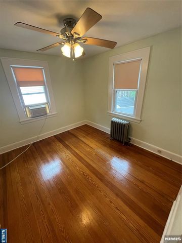 485 Maple Avenue, Teaneck, NJ 07666