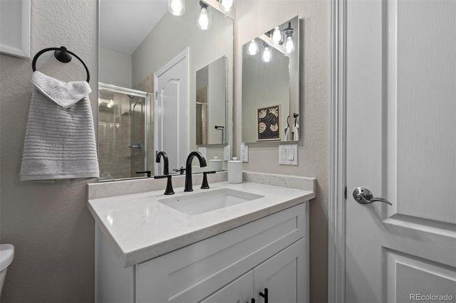 11036 Glengate Circle, Highlands Ranch, CO 80130