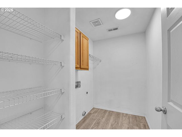 20006 Sw MONSON St, Beaverton, OR 97003