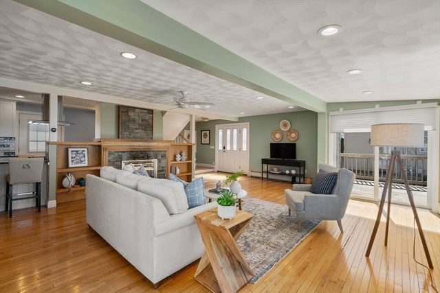 43 Maple Ave., Nahant, MA 01908