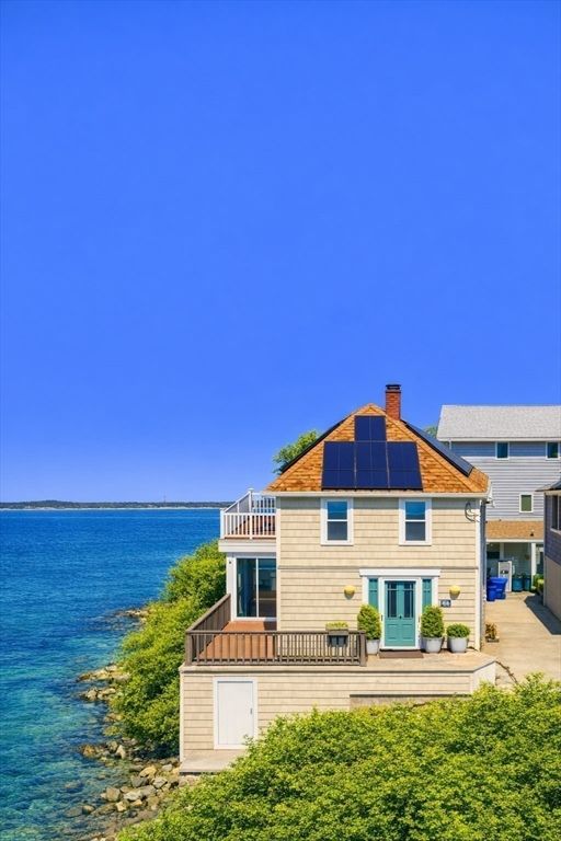 43 Maple Ave., Nahant, MA 01908