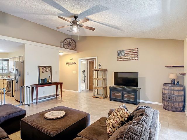 276 DELEON ROAD, Debary, FL 32713