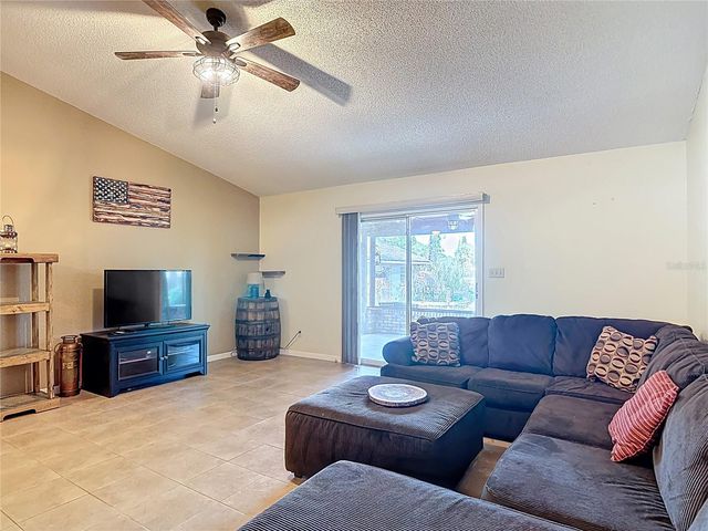 276 DELEON ROAD, Debary, FL 32713