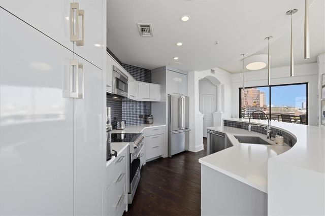 275 BAYSHORE BOULEVARD 905, Tampa, FL 33606