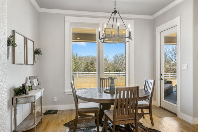 123 S Silver Saddle Trail, Weatherford, TX 76087