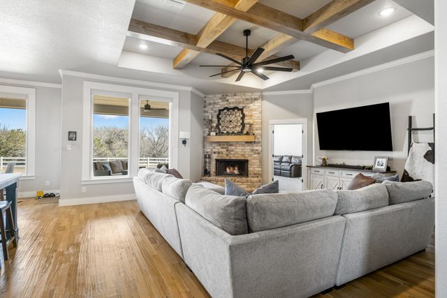 123 S Silver Saddle Trail, Weatherford, TX 76087