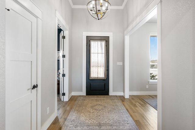 123 S Silver Saddle Trail, Weatherford, TX 76087