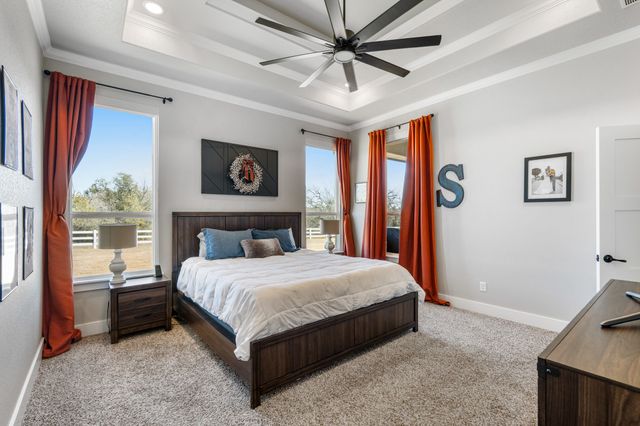 123 S Silver Saddle Trail, Weatherford, TX 76087