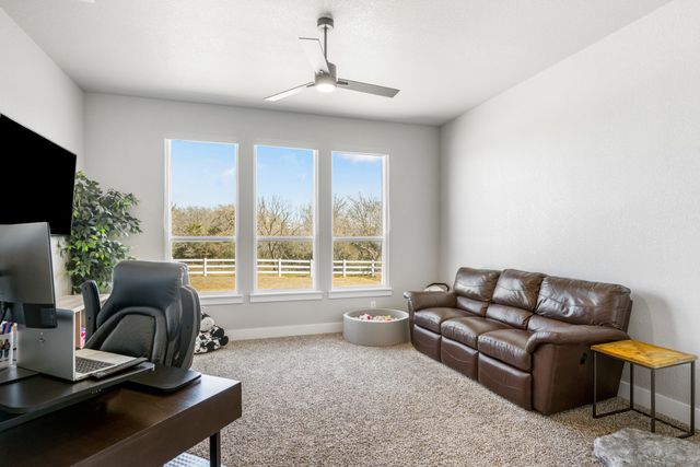 123 S Silver Saddle Trail, Weatherford, TX 76087