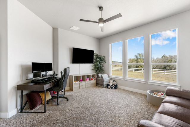 123 S Silver Saddle Trail, Weatherford, TX 76087