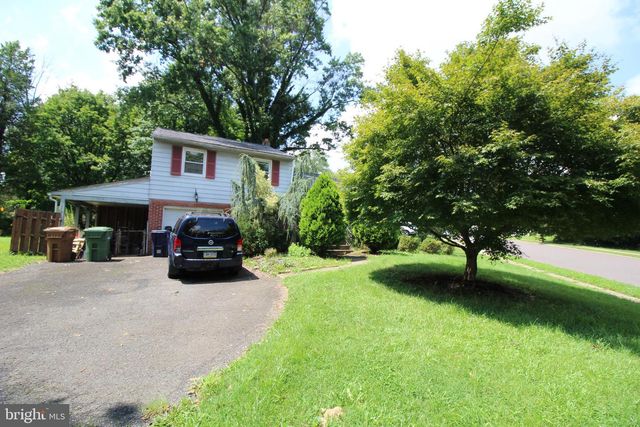 1750 N NORTH HILLS AVE, Willow Grove, PA 19090