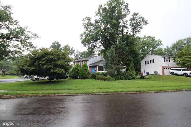 1750 N NORTH HILLS AVE, Willow Grove, PA 19090