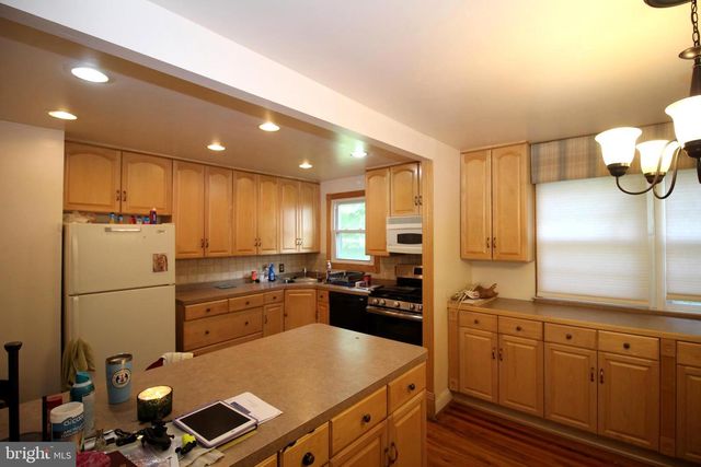 1750 N NORTH HILLS AVE, Willow Grove, PA 19090