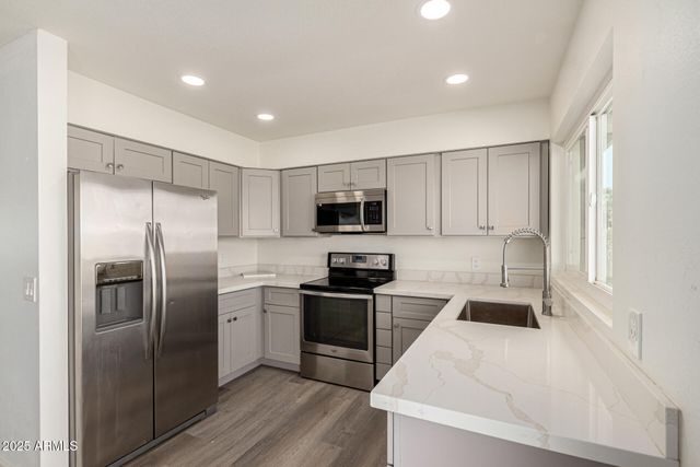 18406 N 55TH Avenue, Glendale, AZ 85308