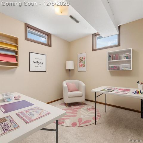 5886 S Green Avenue, Fremont, MI 49412