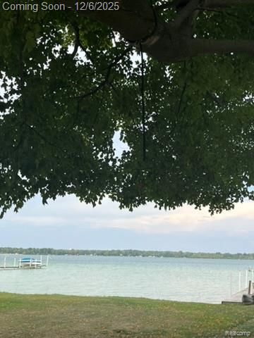 5886 S Green Avenue, Fremont, MI 49412