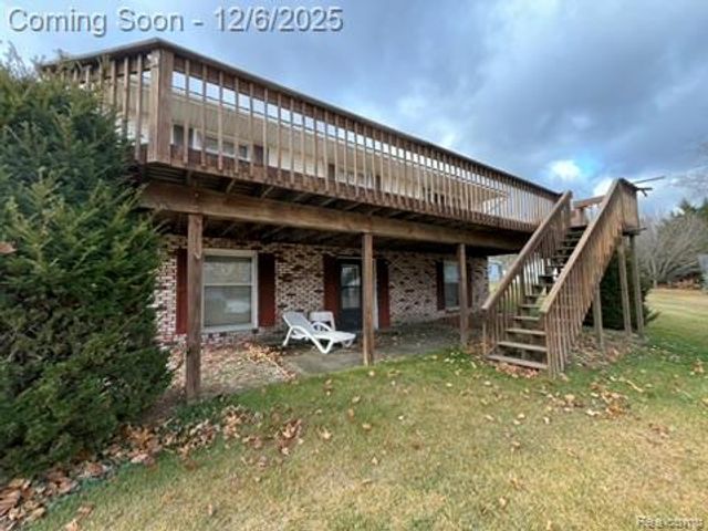 5886 S Green Avenue, Fremont, MI 49412