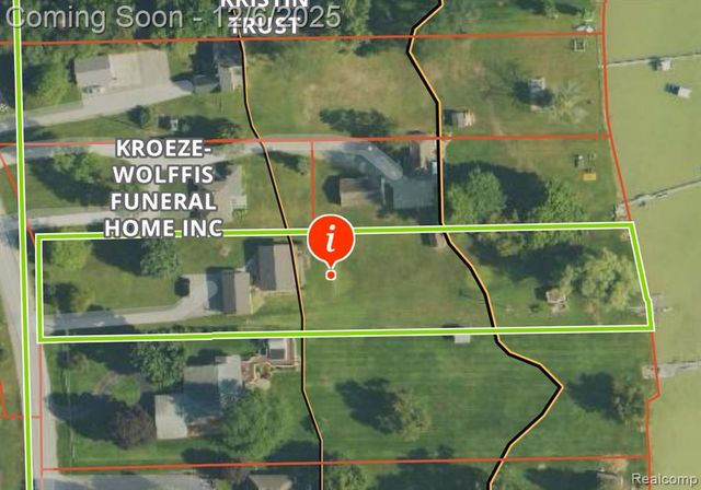5886 S Green Avenue, Fremont, MI 49412