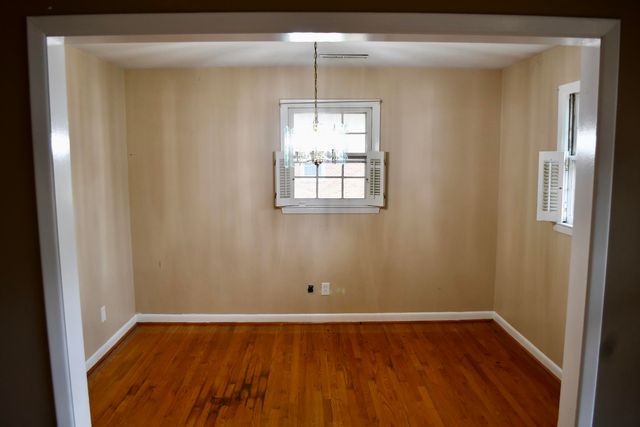 206 Blythe Avenue, Summerville, SC 29485