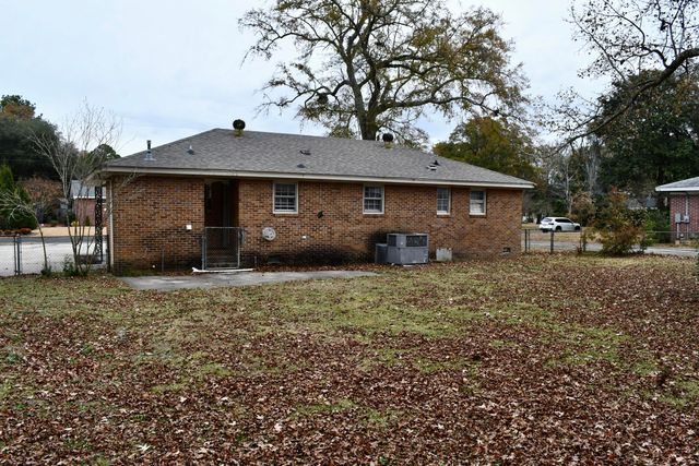 206 Blythe Avenue, Summerville, SC 29485