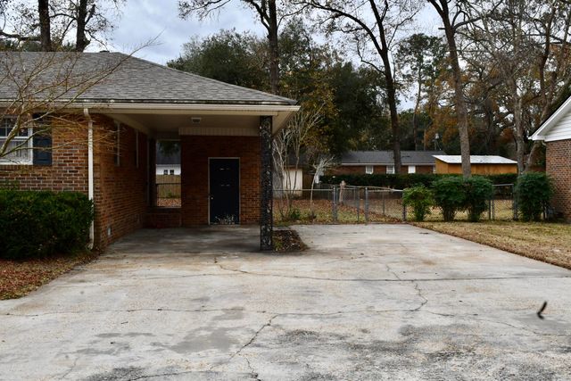 206 Blythe Avenue, Summerville, SC 29485