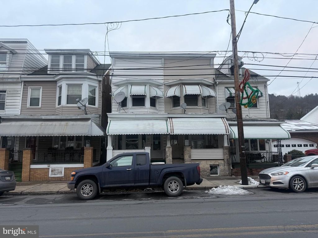 346 W MAIN ST, Girardville, PA 17935