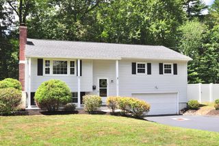 76 Brookwood Drive, Longmeadow, MA 01106
