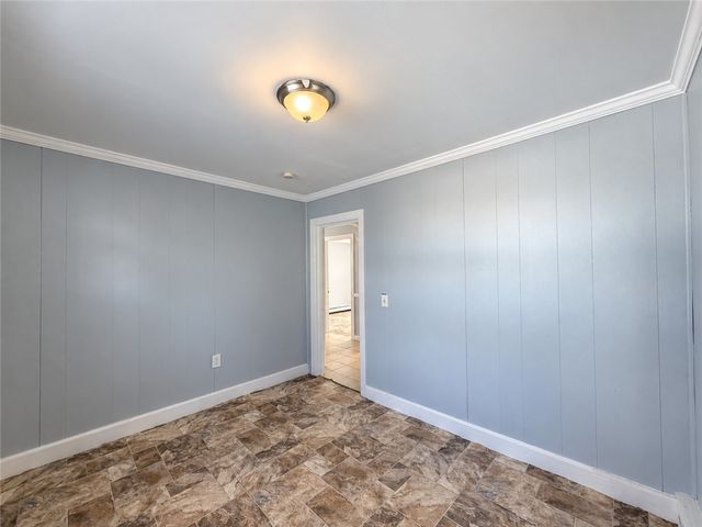 84 Seamans Street, Providence, RI 02908