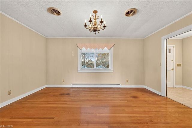 855 Lee Street, Asheboro, NC 27203