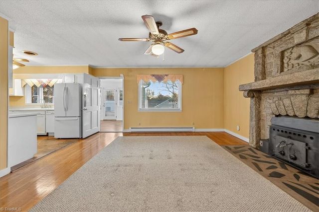 855 Lee Street, Asheboro, NC 27203