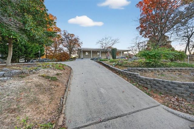 855 Lee Street, Asheboro, NC 27203