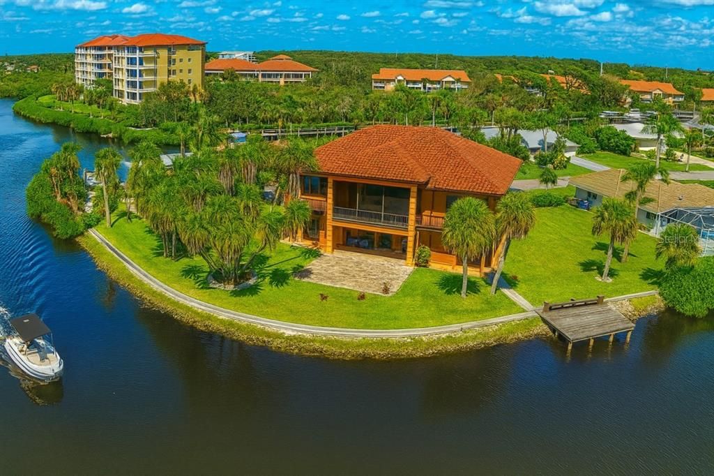 135 TINA ISLAND DRIVE, Osprey, FL 34229