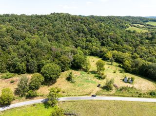 4125 Dry Creek Rd, Celina, TN 38551